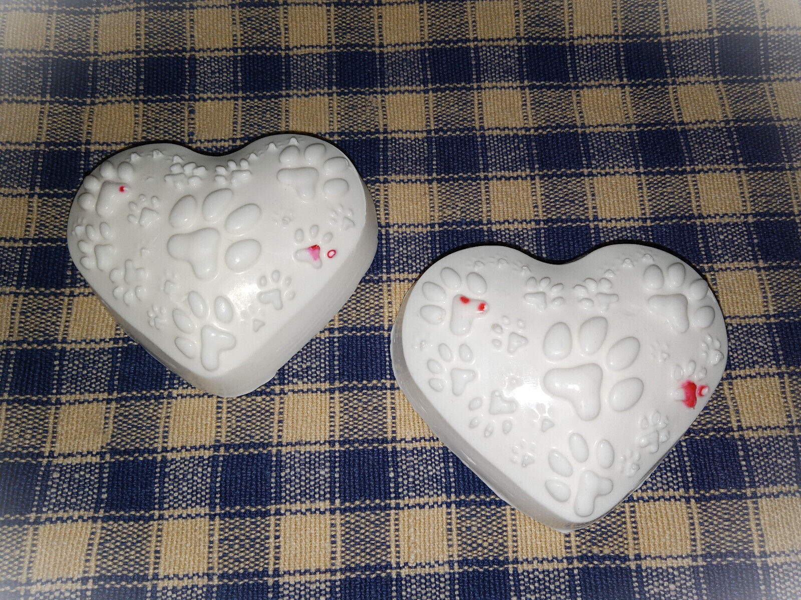 Paw Heart Soap, choice of soap type, scent, FREE ship, 180+ scents, goats milk+