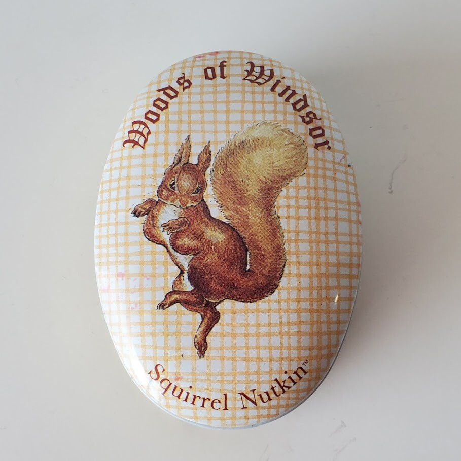 Woods of Windsor Squirrel Nutkin Hazel Celandine Soap Tin Beatrix Potter England