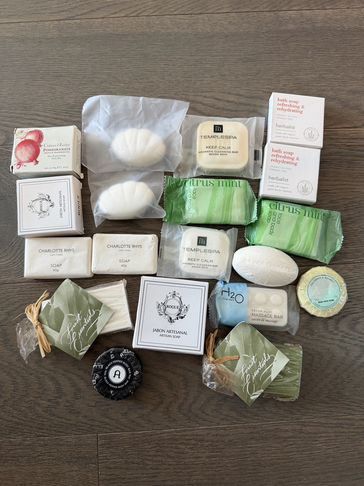 Lot of 18 Luxury Hotel Travel Soaps Mixed Premium Brands Templespa Crabtree