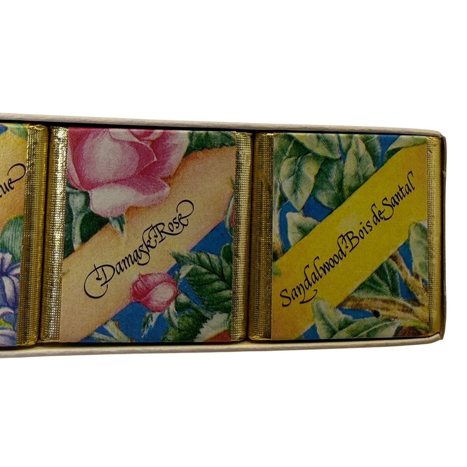Vintage Caswell Massey Soap Set 6 Bar Bath Cubes Assorted Fragrance Luxury Gift