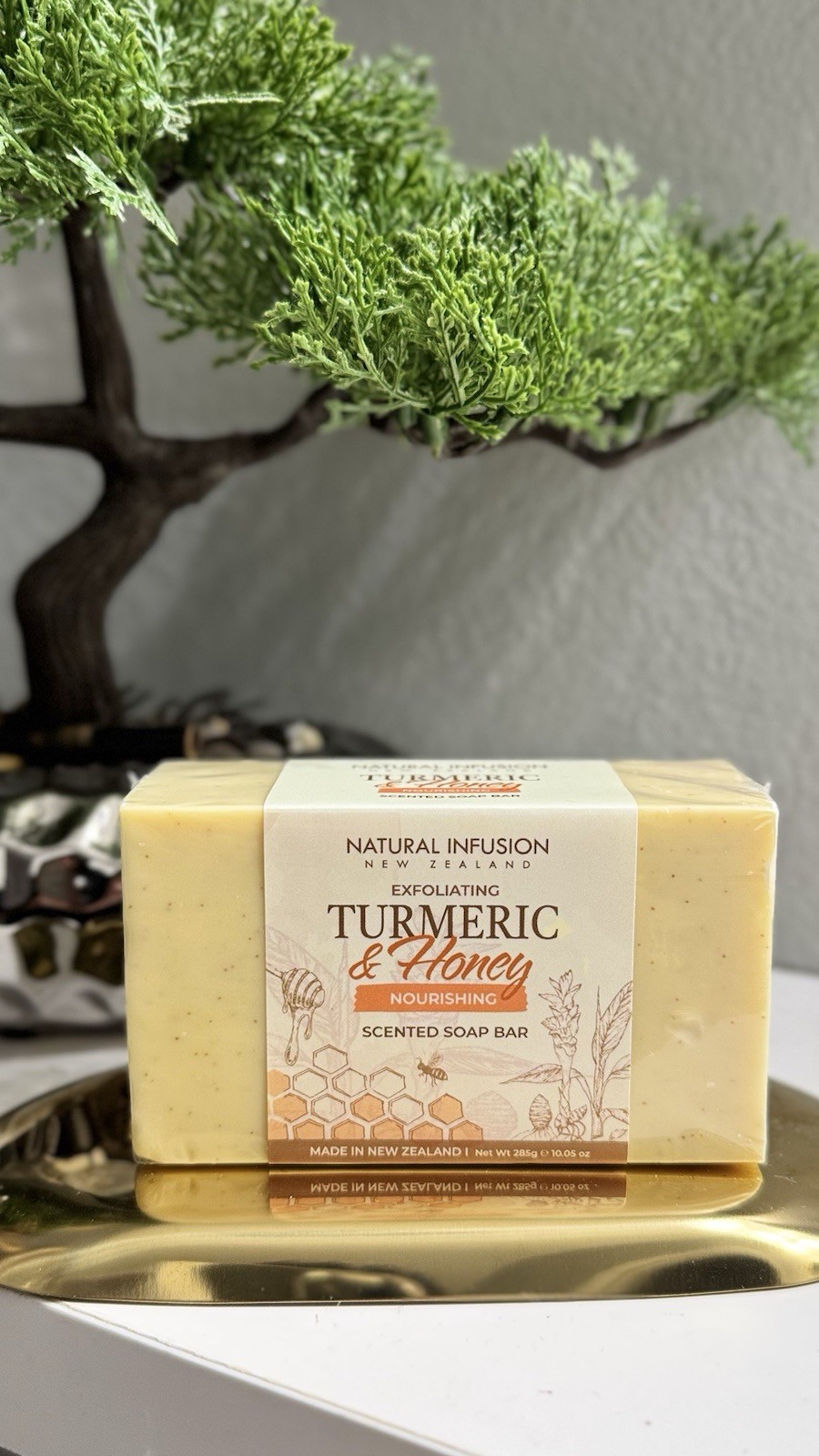 Natural Infusion New Zealand Exfoliating TURMERIC & Honey Soap Bars 1 Piece