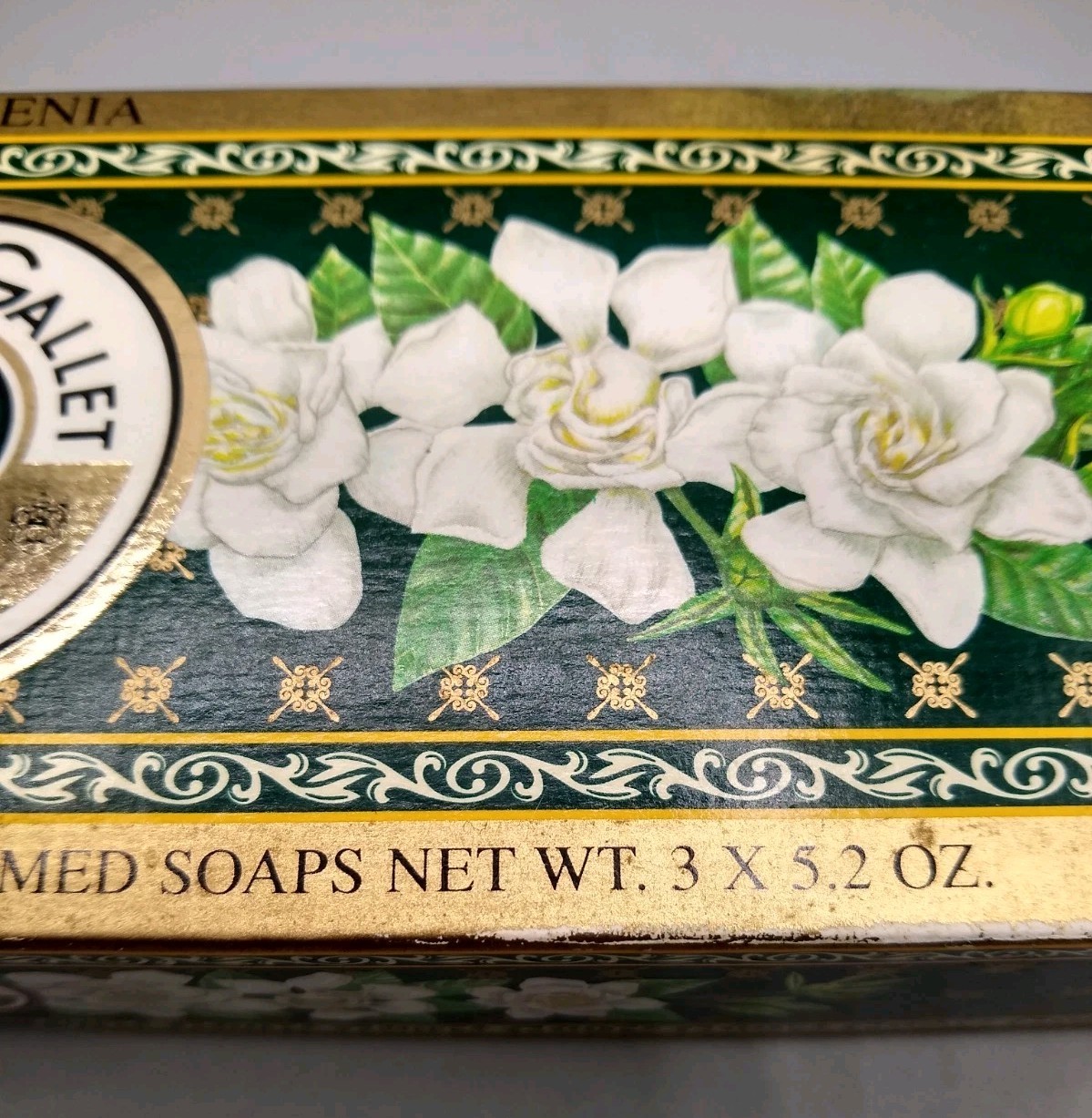 3 Roger & Gallet Perfumed Soaps, Gardenia 5.2 Oz Bars, vintage open box READ