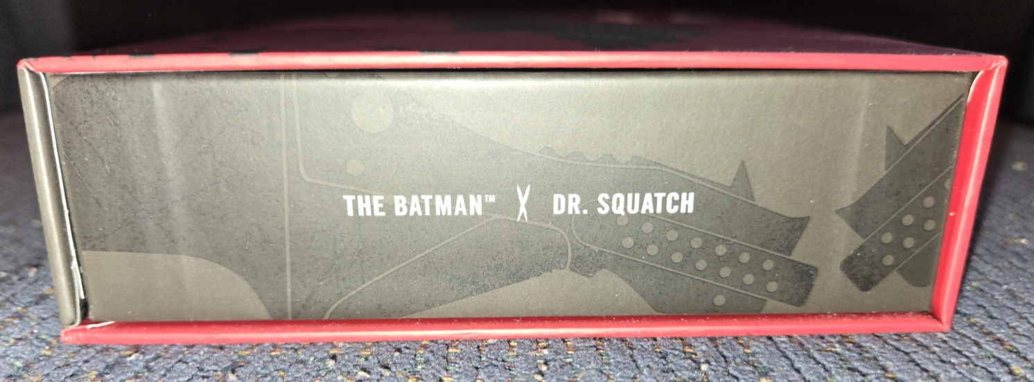 THE BATMAN X Dr. Squatch Limited Edition Collector’s Box and Set of 2 Briccs