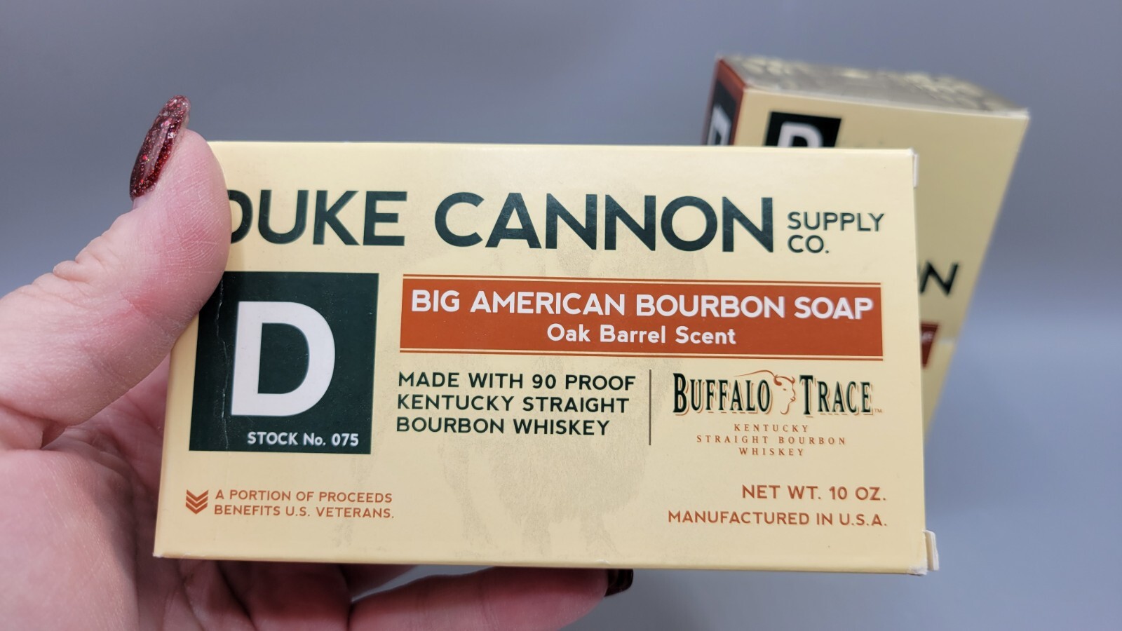 Duke Cannon Big Ass Bar Of Soap, 2 Bars Of Oak Barrel Scent 10 Oz Each