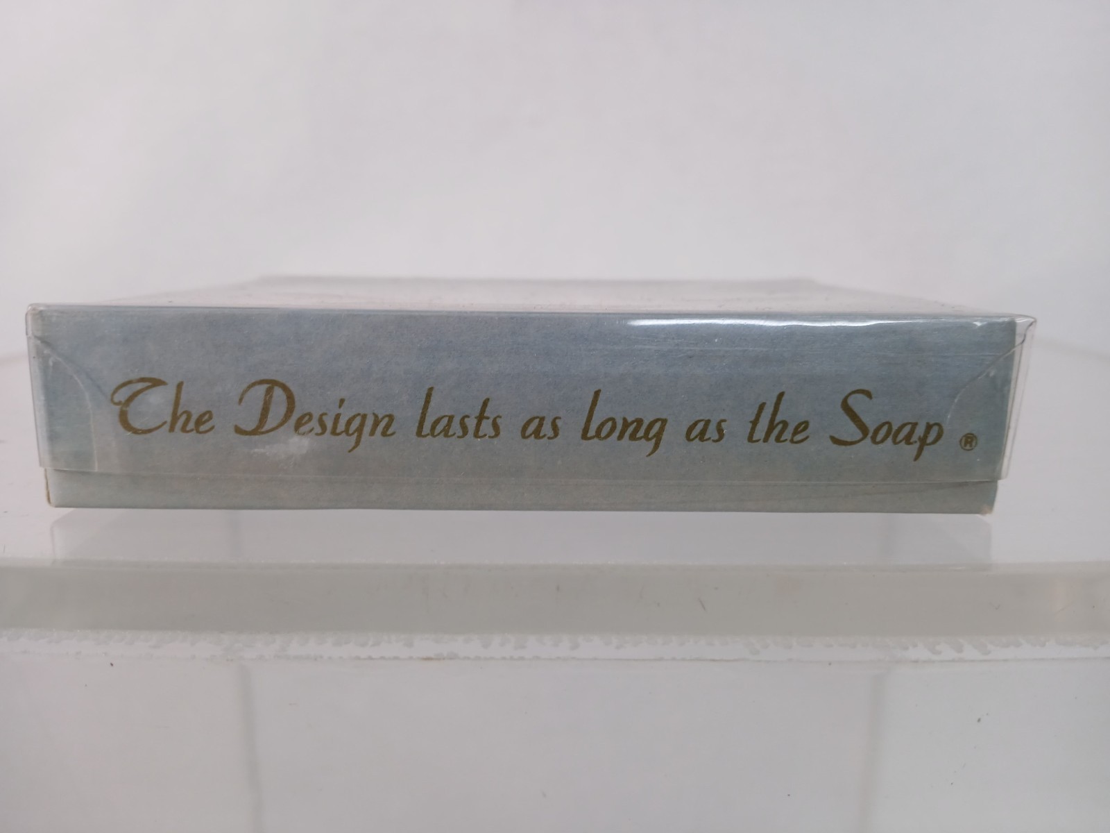 VINTAGE KATHERINE GRAY FRENCH MILLED SOAP WITH COLD CREAM ROSE FLOWER PRINT
