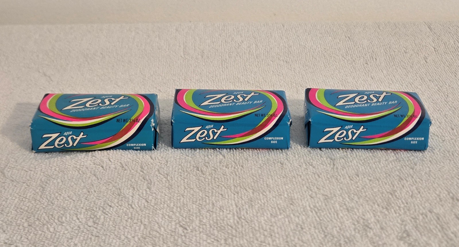 Vintage Zest Aqua Deodorant Beauty Bar Soaps Three 3-3/4 OZ. Bars