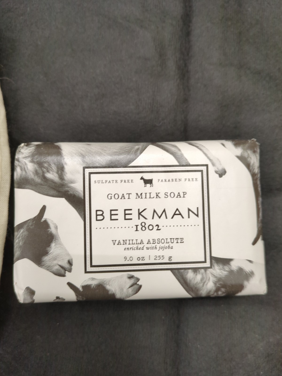 Beekman 1802 Vanilla Absolute Jojoba Goat Milk Soap 9.0 ounce ~ Brand New Bar!