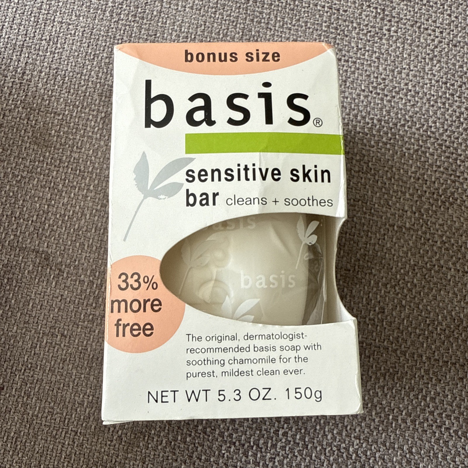 4 Basis Sensitive Skin Bar Soap Cleans Soothes 4 oz