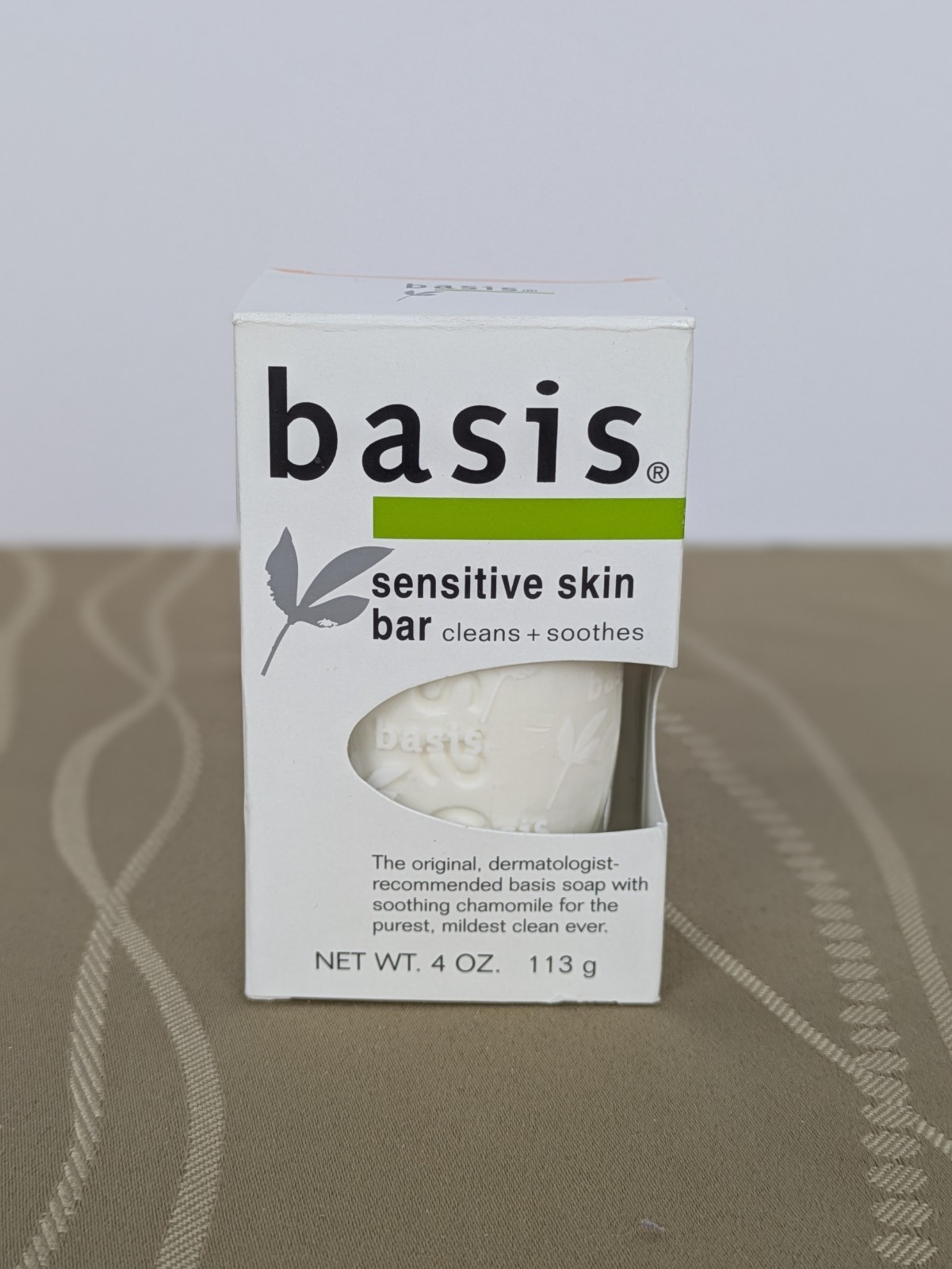 Basis Sensitive Skin Bar Soap Body Wash Bar Cleans and Soothes Chamomile 4oz