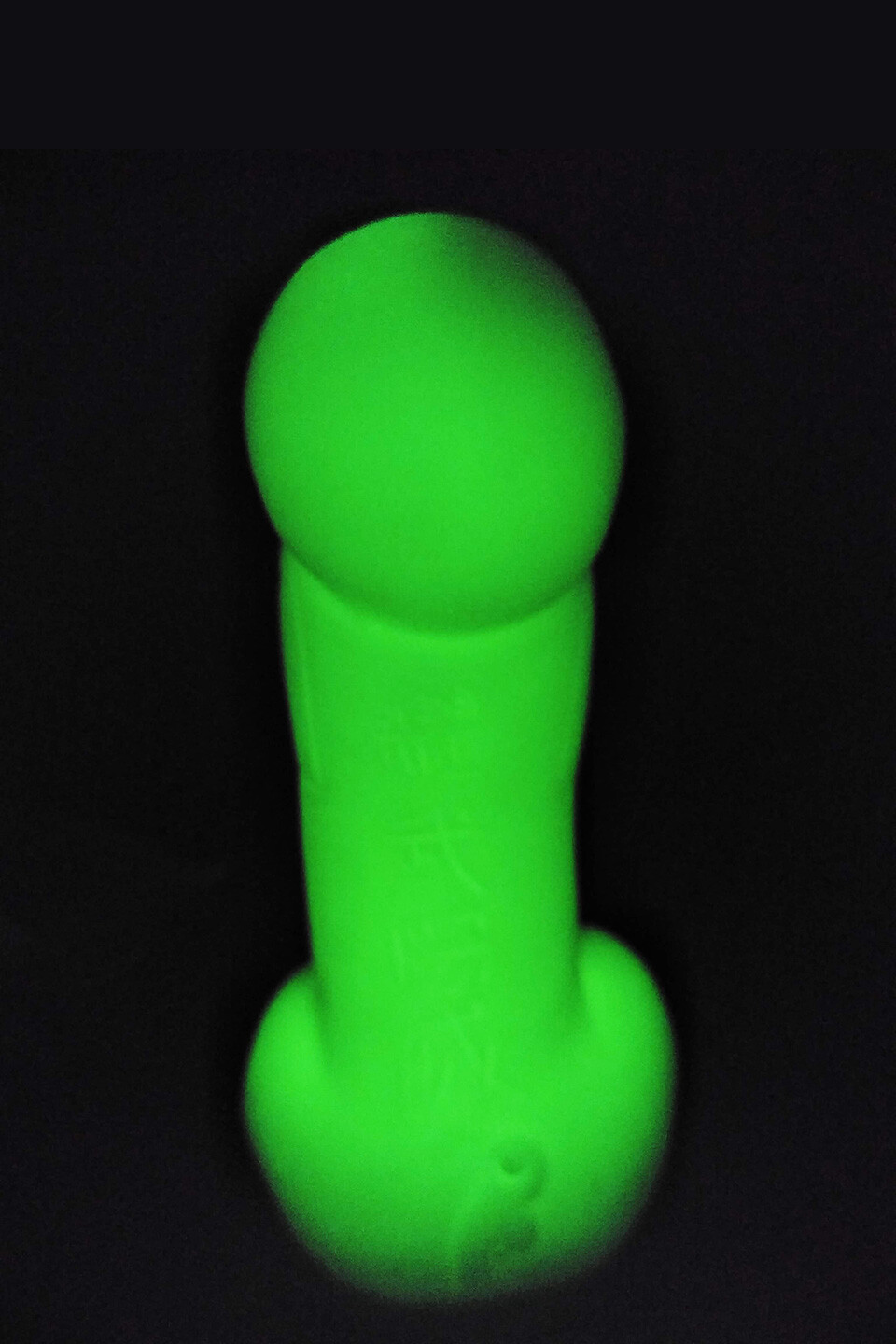Glow in the dark adult penis soap dick soap penis shaped soap gag gift 8.5 oz