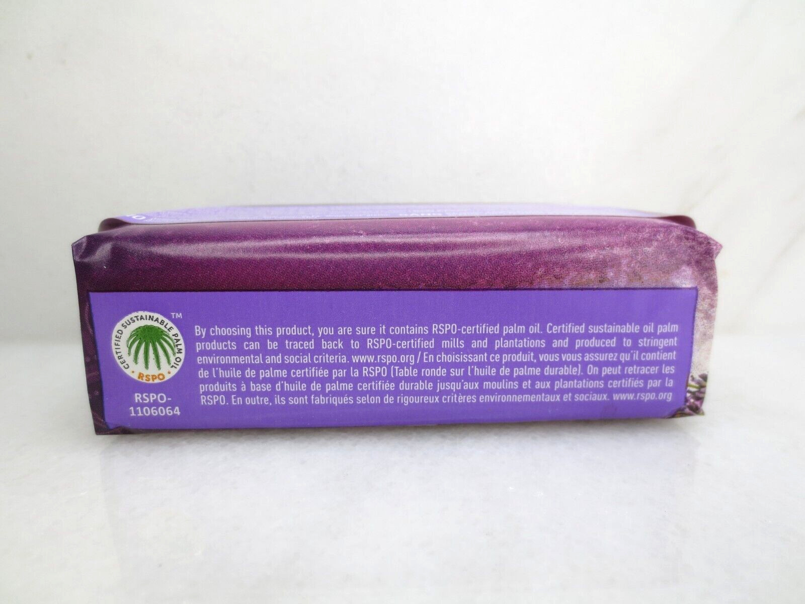 DESERT ESSENCE LAVENDER SOAP BAR 5 OZ NWOB LOT OF 2