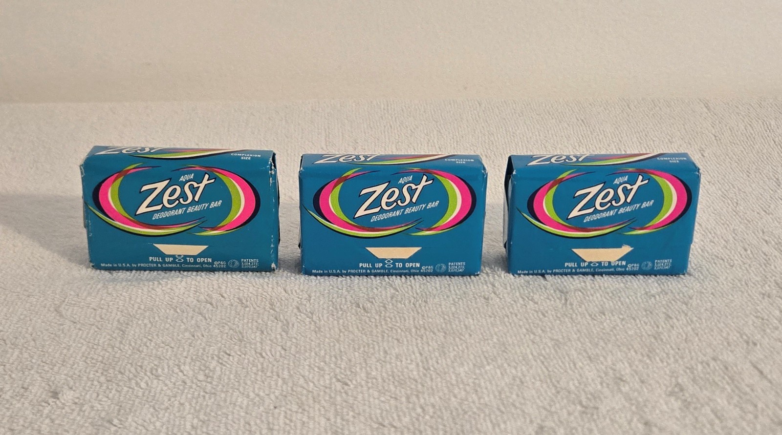 Vintage Zest Aqua Deodorant Beauty Bar Soaps Three 3-3/4 OZ. Bars