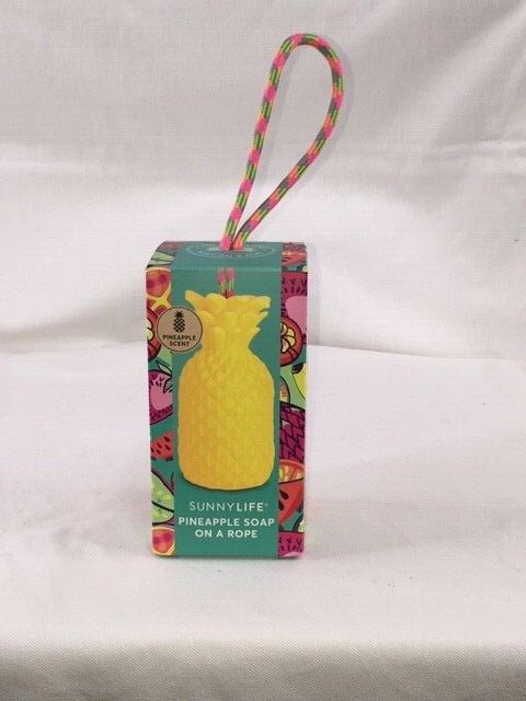 NIB Pineapple Soap On A Rope – 225g – Sunnylife