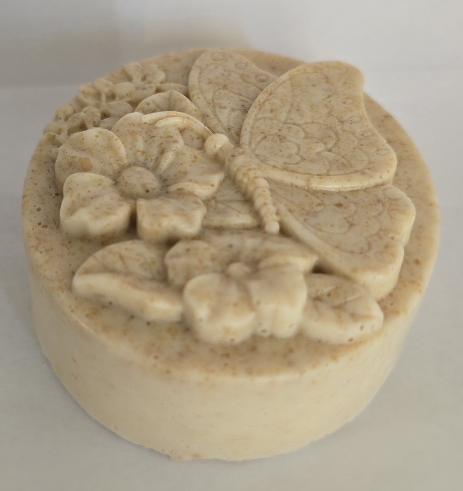 Raw Honey And Oatmeal Organic Vegan Handmade Soap