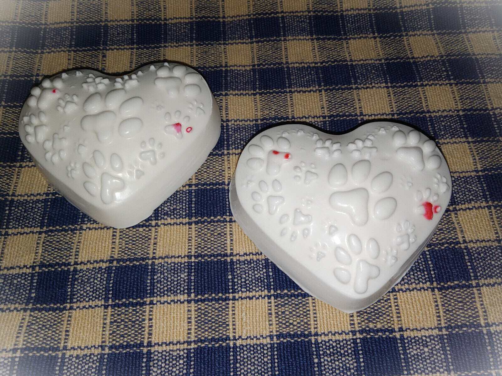 Paw Heart Soap, choice of soap type, scent, FREE ship, 180+ scents, goats milk+