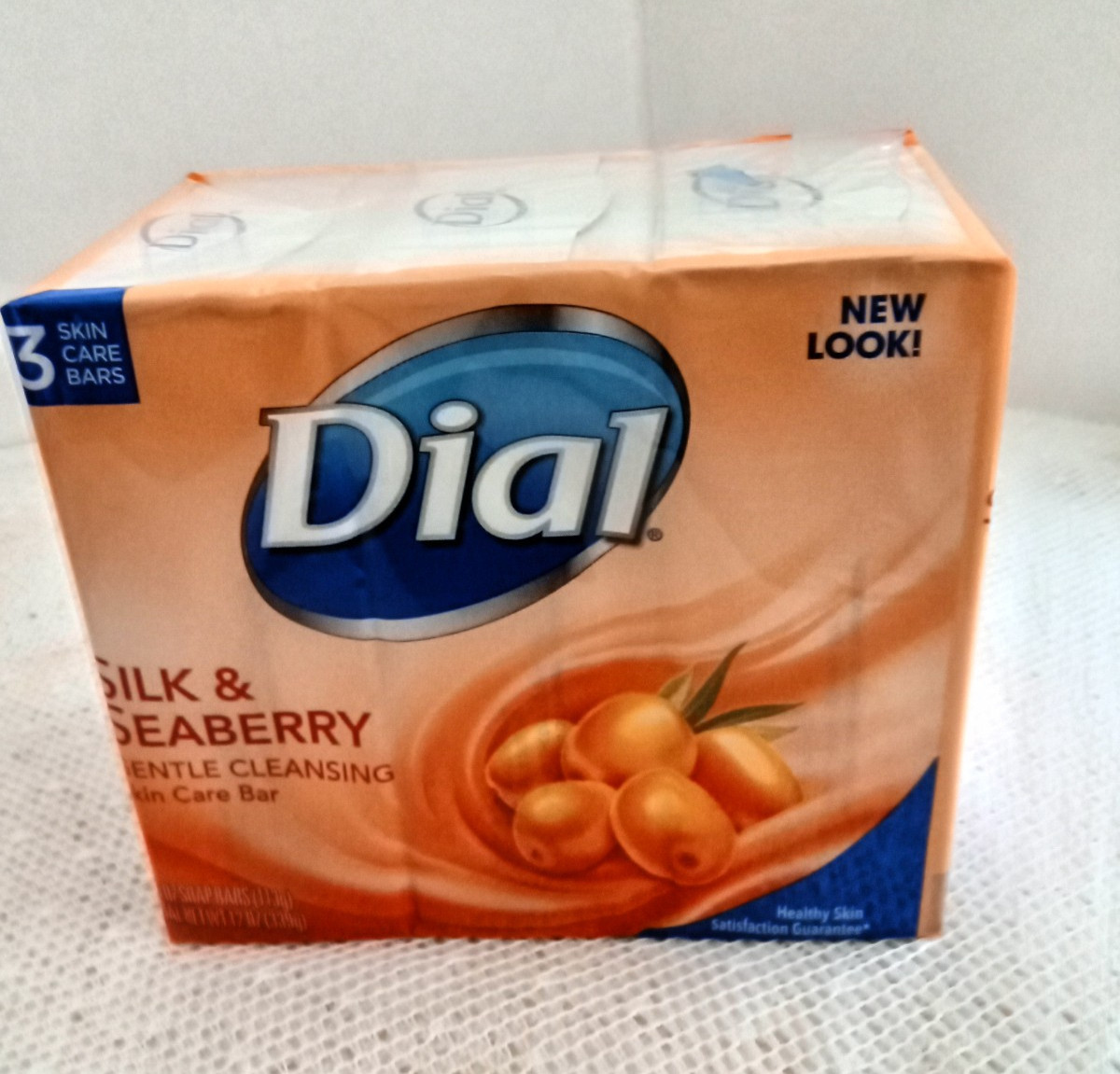 Dial Silk & Seaberry Gentle Cleansing Skin Care Bar 3 Count