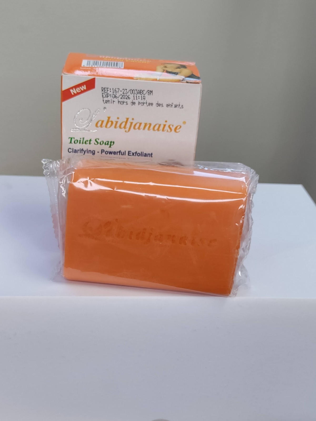 Abidjanaise Exfoliating Soap with Carrot Oil