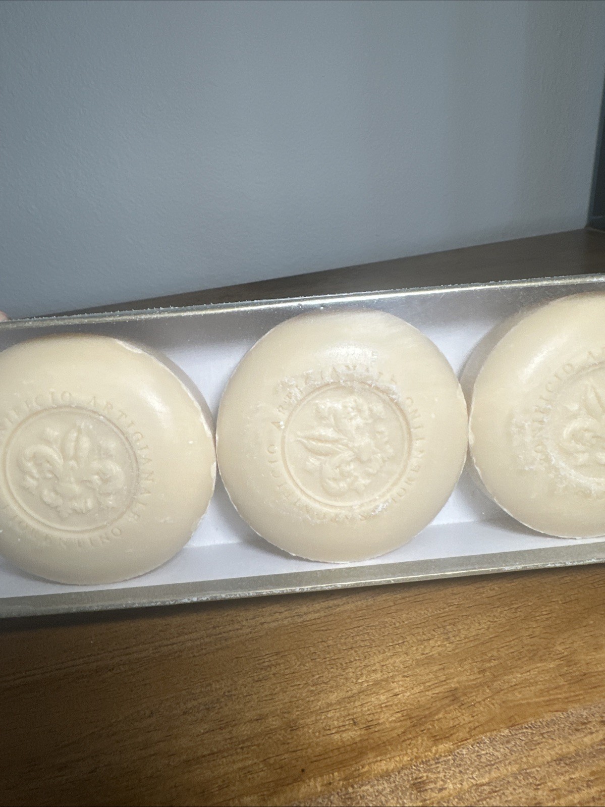Fiorentino Italian Soap 3-Pack 5.29 oz each Guardian Angels SEALED IN BOX A1