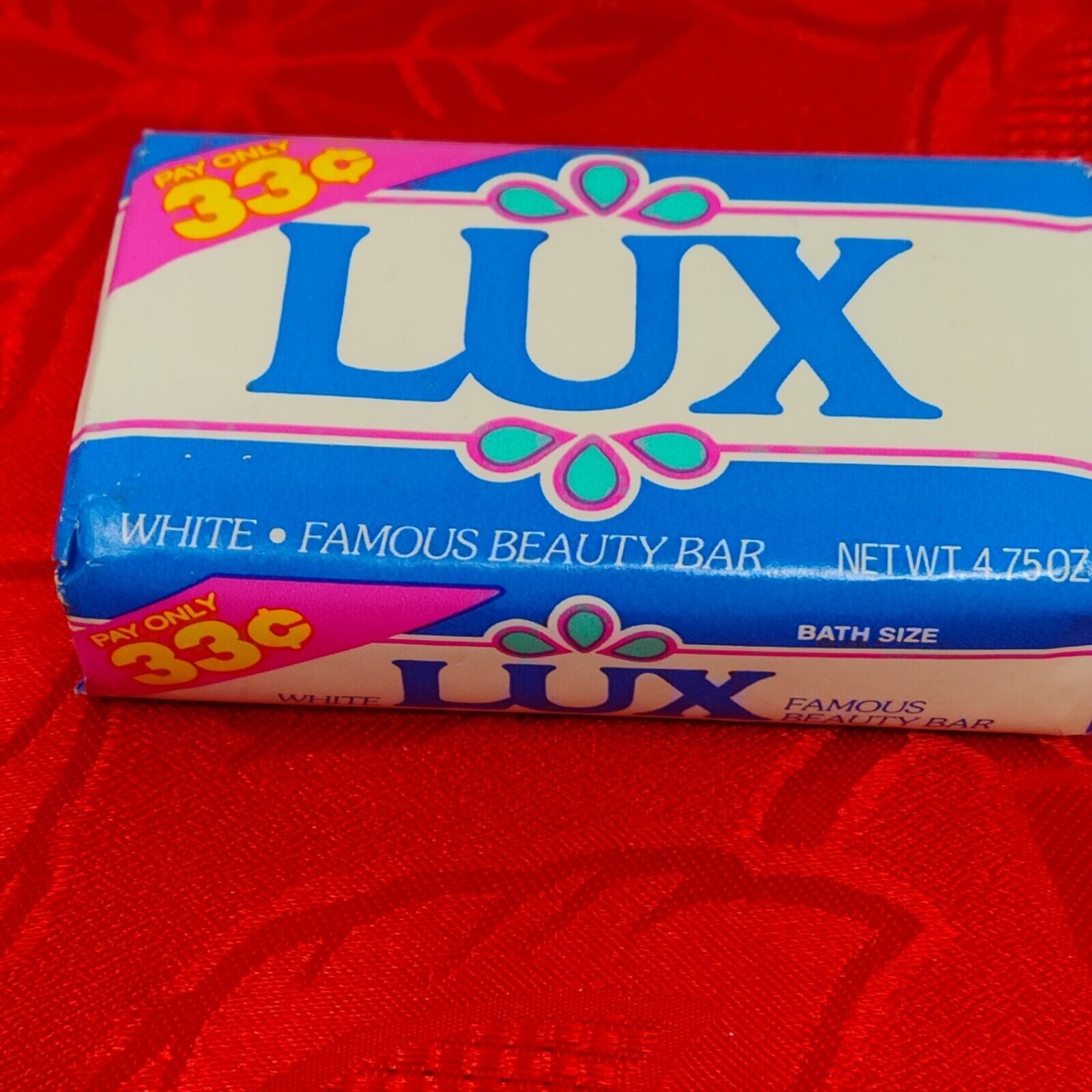 (2) Vintage 80s Lever Lux Famous Beauty Bar Soap 4.75 Oz Bars Prop NOS