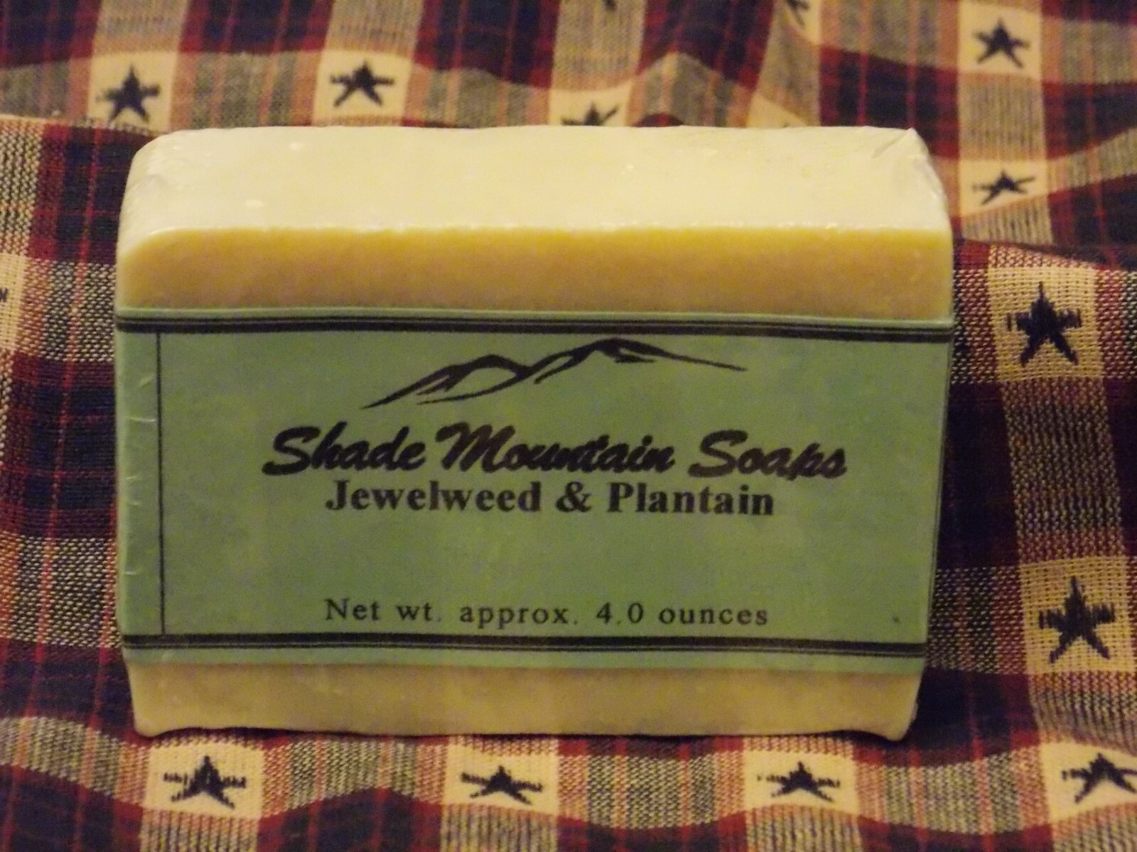 Goat Milk Soap Homemade / Handmade Moisturizing – 4 oz – Jewelweed, & plantain