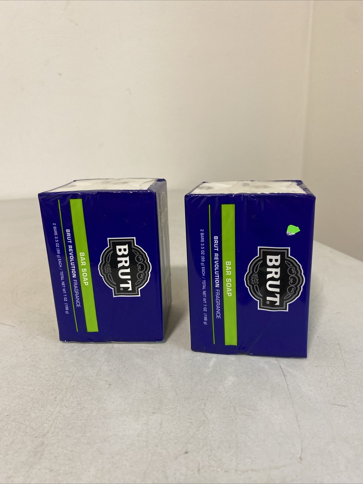 2 New BRUT REVOLUTION FRAGRANCE BIG BAR SOAP 2 Packs, 7oz Per Pack