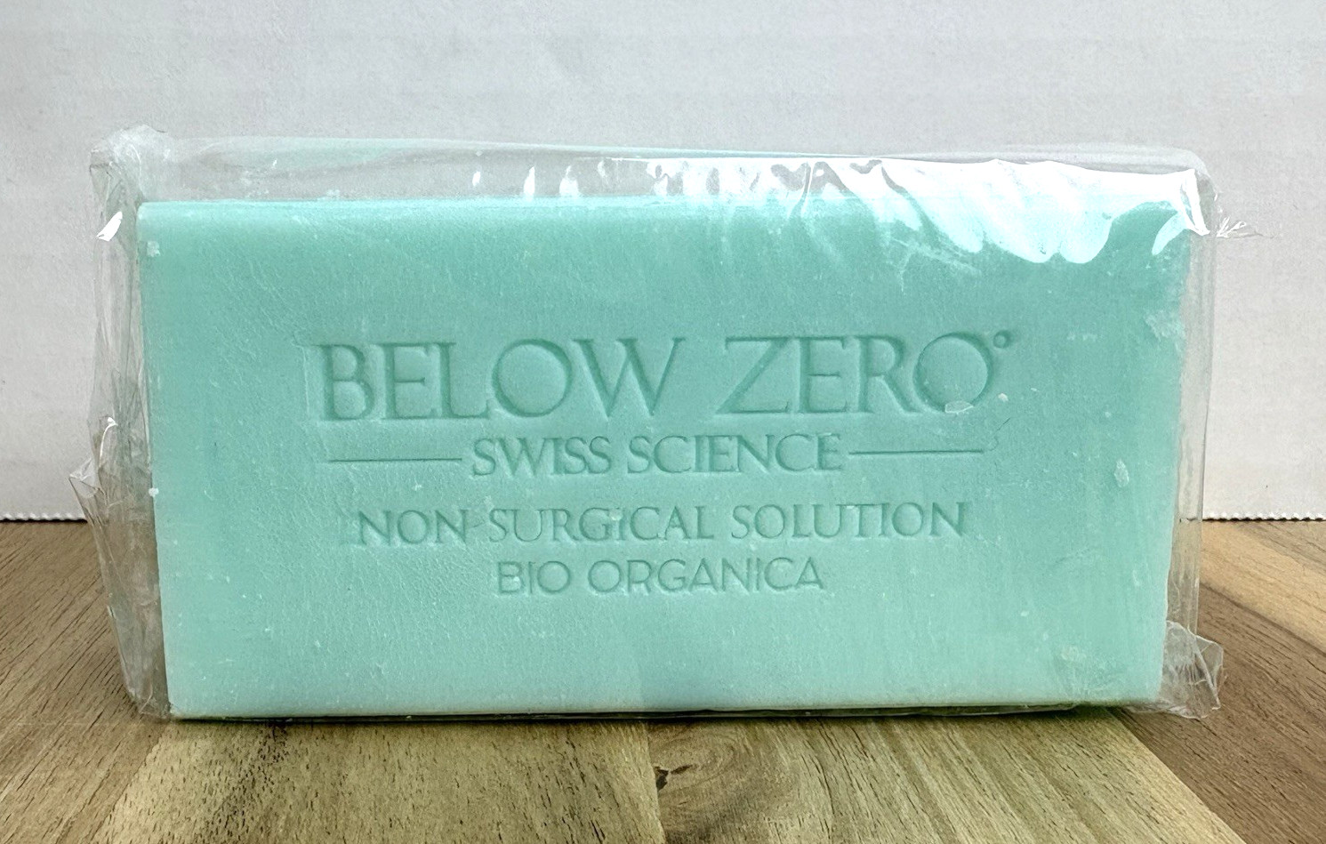 Below Zero Arctic Fresh Cooling Mint Sea Mineral Bar Soap Swiss Science MSRP $50