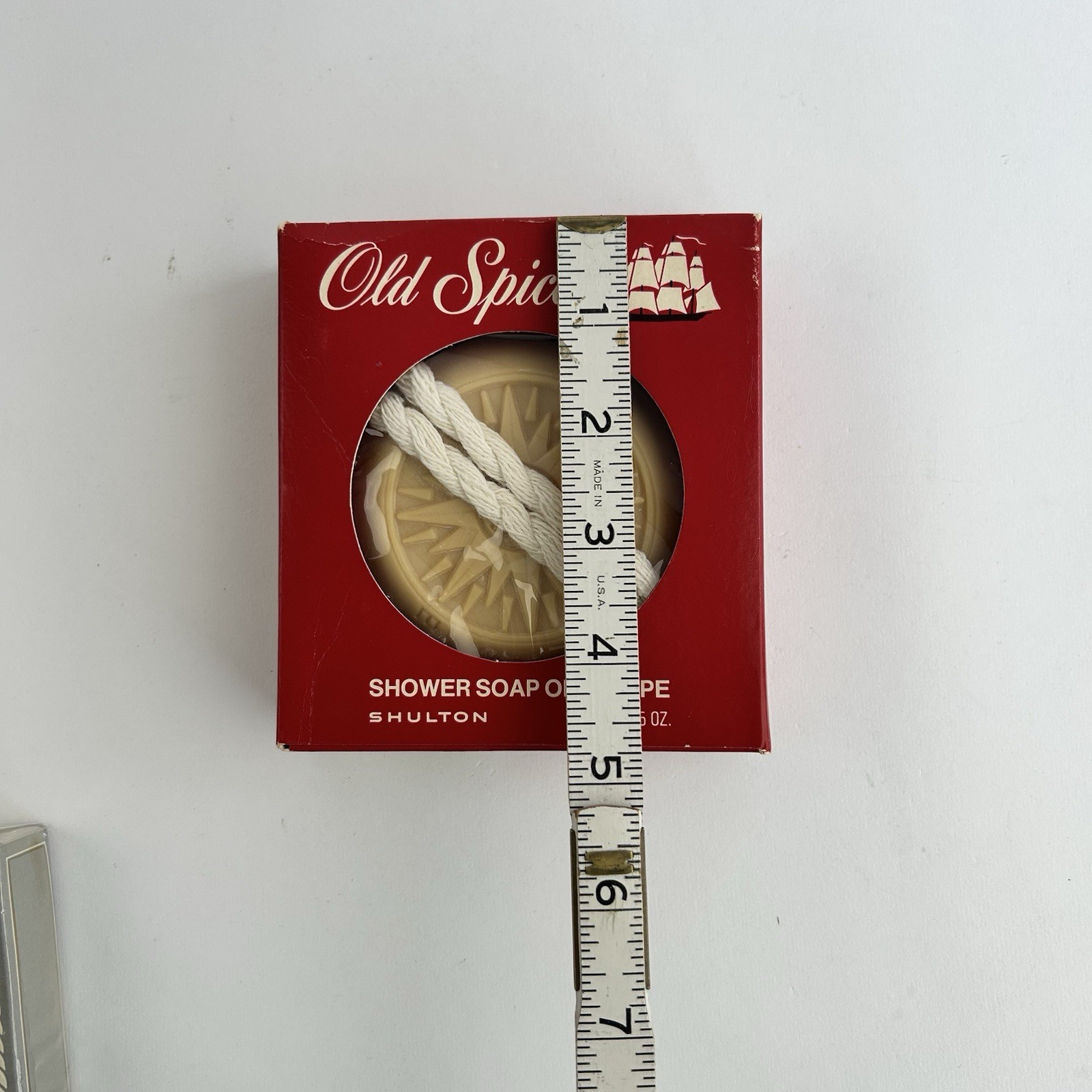 Vintage Old Spice Shower Soap on a Rope 5 oz Shulton Made USA Boxed Compass Logo