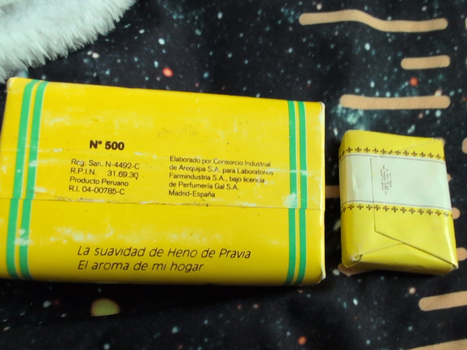 NEW SEALED VINTAGE Heno de Pravia Original Natural Bath Soap & Tiny Sample Bar