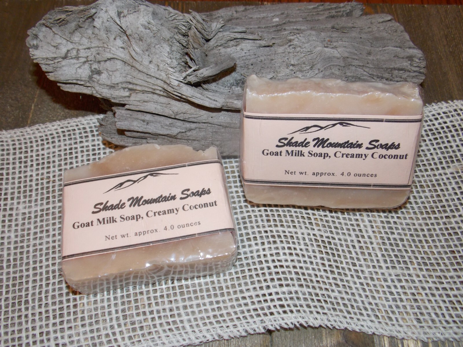 Goat Milk Soap Homemade / Handmade Moisturizing – 4 oz bar – Creamy Coconut