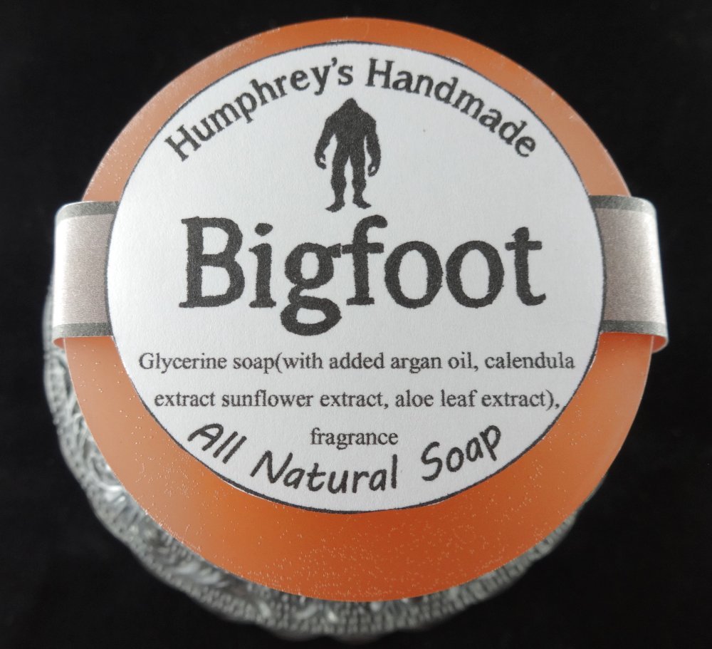 BIGFOOT Men’s Glycerin Soap Oakmoss Sandalwood Cedarwood, Beard Puck Shave Bar