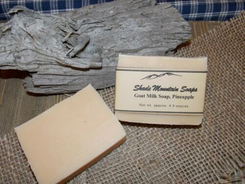 Goat Milk Soap Homemade / Handmade Moisturizing – 4 oz bar – Pineapple