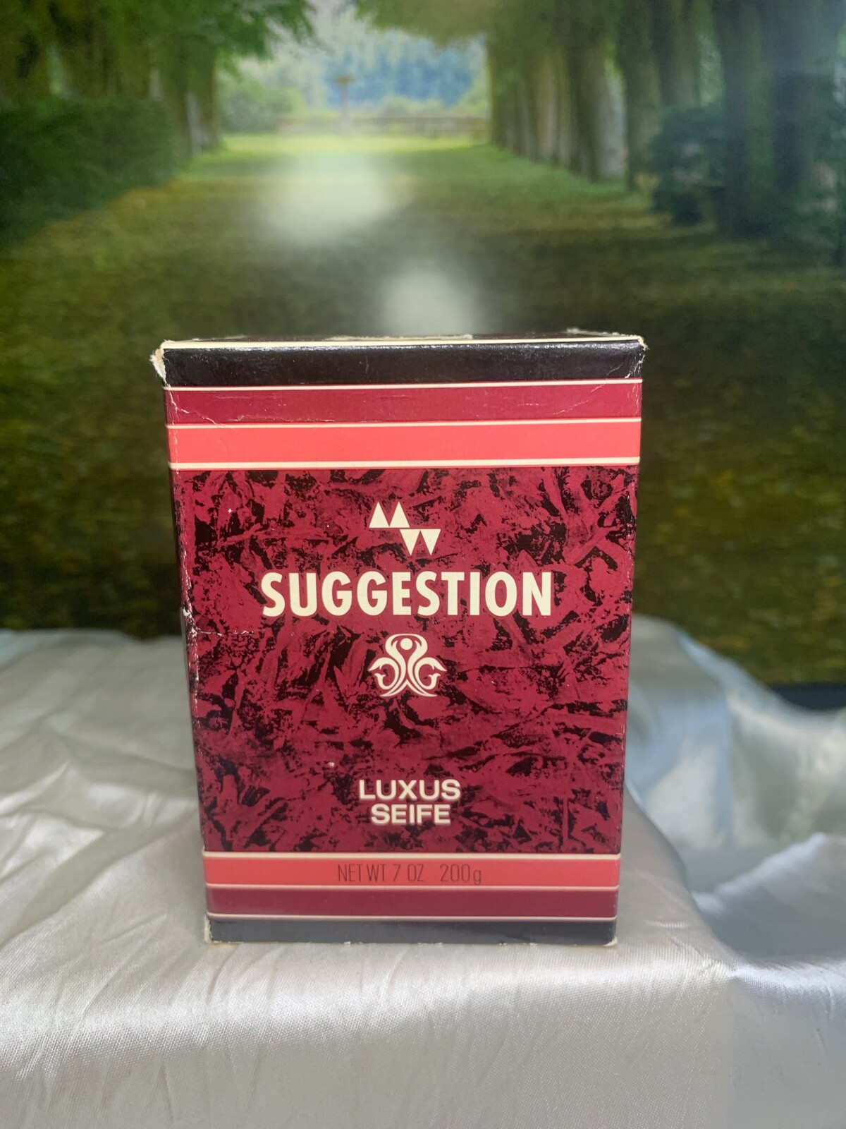 Suggestion 200g Luxury Soap Unisex (new with box)