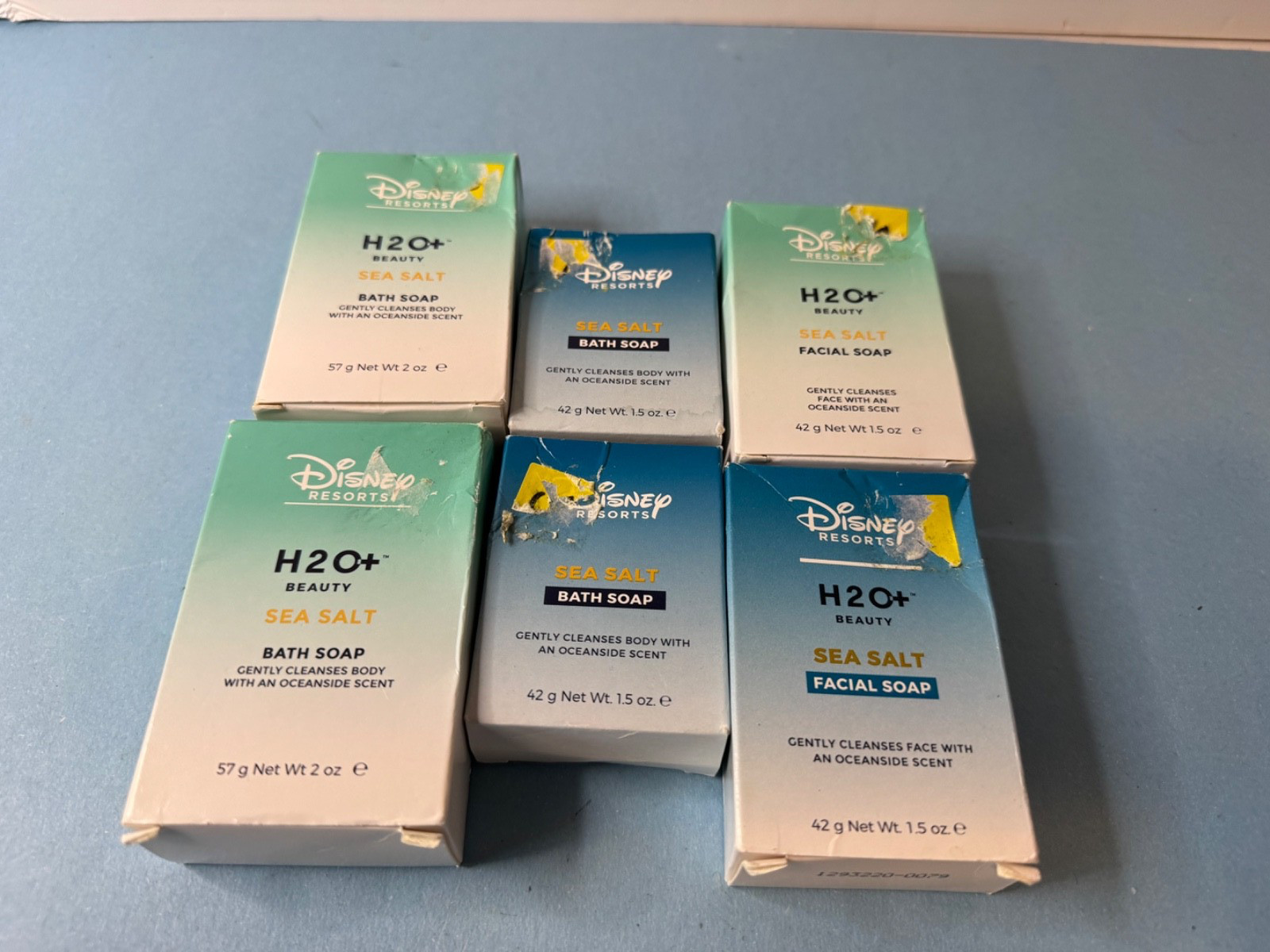 Disney World Resorts H20 2 Bath 2 oz Bath 1.5 oz each 2 Facial Soap 1.5oz