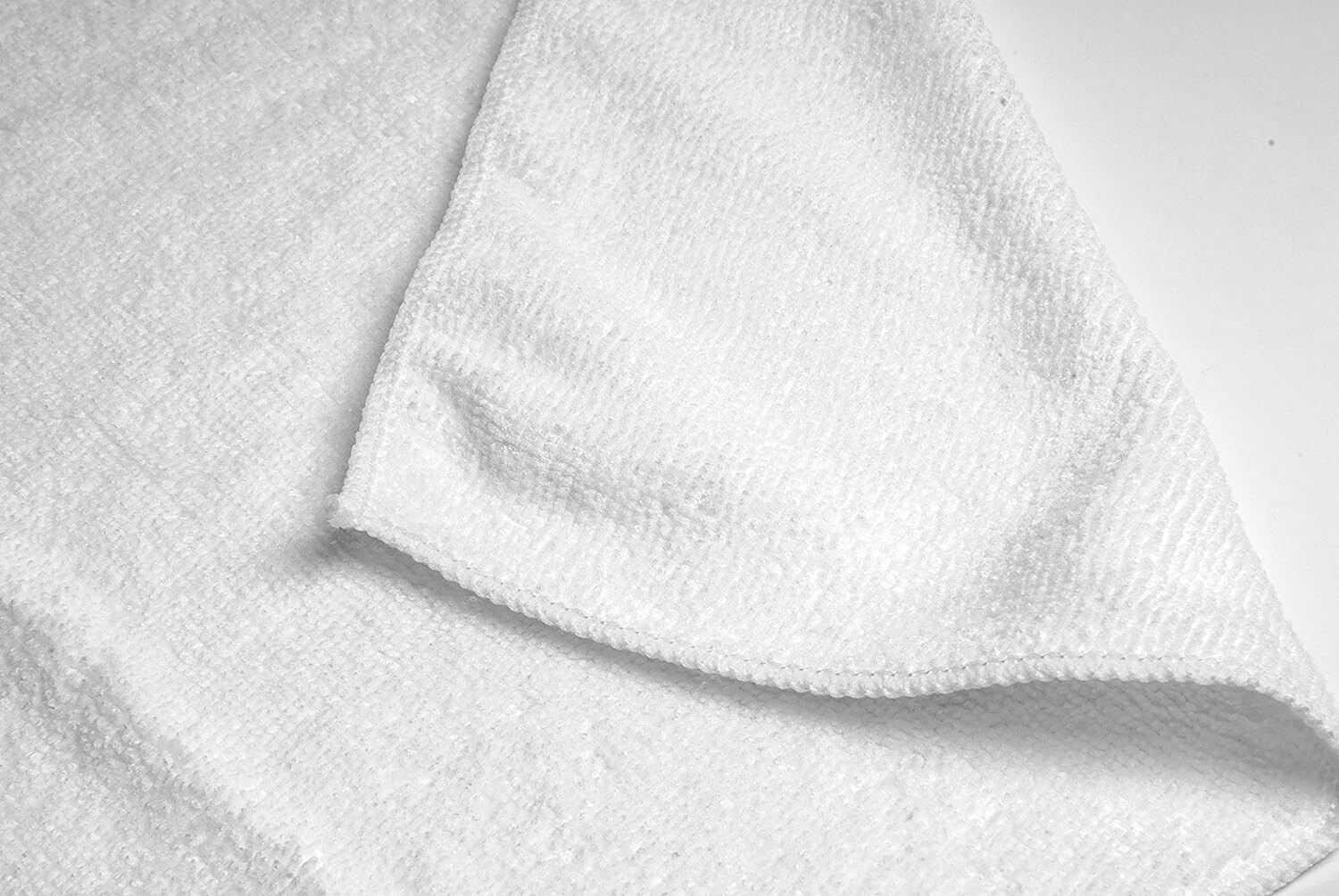 Fromm Softees Microfiber Salon Hair Towels 16″ x 29″ (White) 10 Count