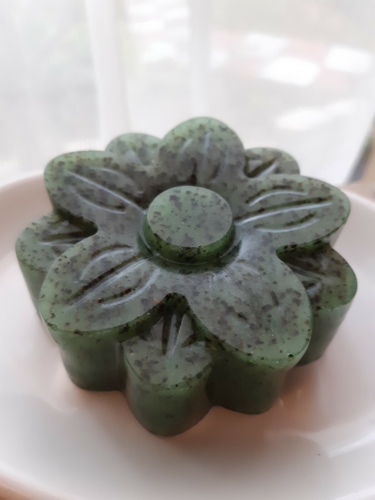 GREEN TEA AND RICE WHITENING NATURAL SOAP 3.5 OZ
