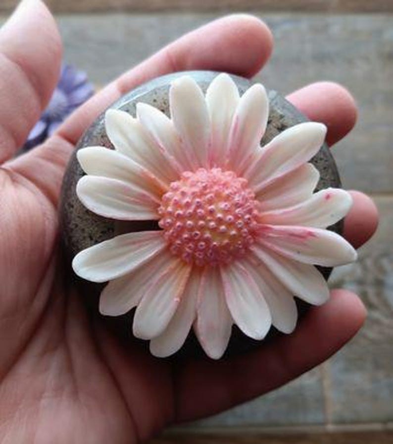 Sandalwood Rose Goat Milk Soap Bar | Decorative Daisy Facial Bar | Gift for Mom