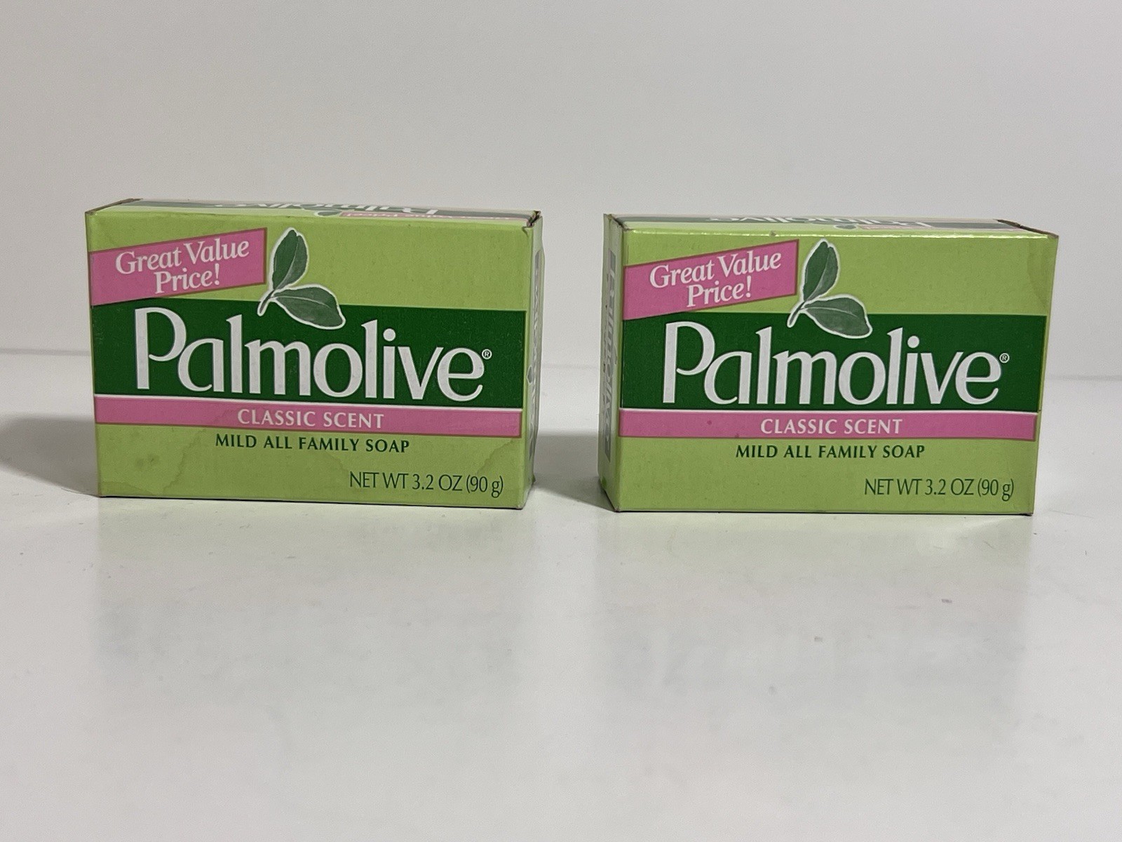 2 Bars Palmolive Bath Bar Soap Classic Scent 3.2 oz Mild All Family Soap