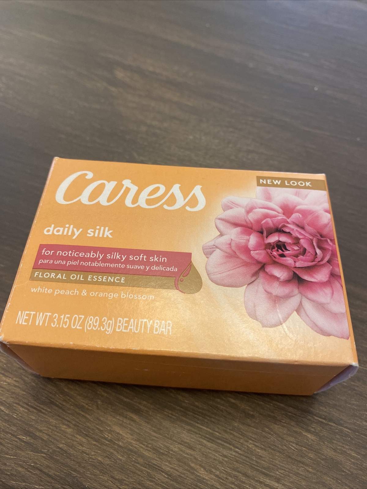 Caress Daily Silk White Peach & Orange Blossom Floral Bath Bar Soap 3.15 Oz