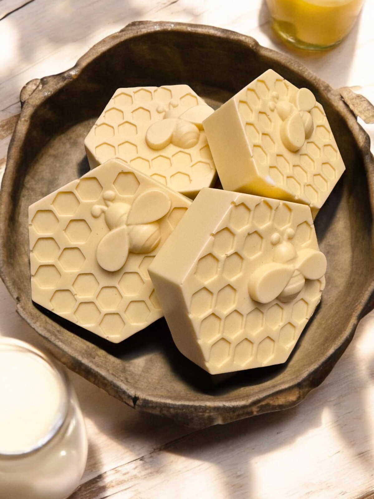 Oat Milk & Honey Soap – Bar Soap for Men & Women – Handmade Exfoliating Soap
