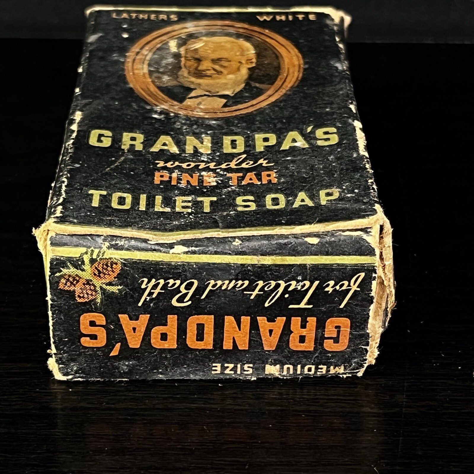 Antique Grandpa’s Wonder Pine Tar Toilet Soap New Cincinnati Ohio General Store