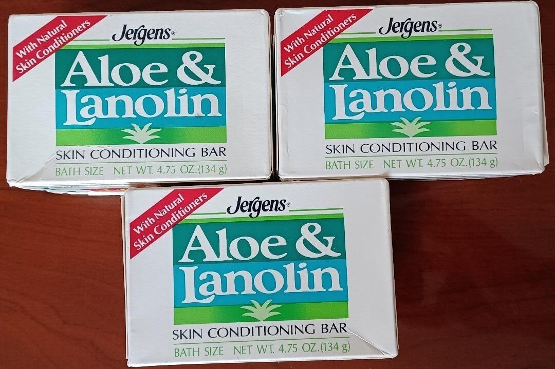 6 Vintage 1986 Jergens Aloe & Lanolin Skin Conditioning Bar Soap 4.75oz NOS Prop
