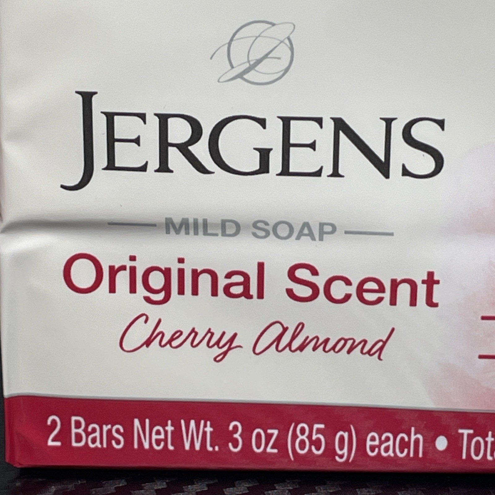 Jergens Cherry Almond Mild Soap Original Scent 3oz Each 4 Total Lot Of 2 New