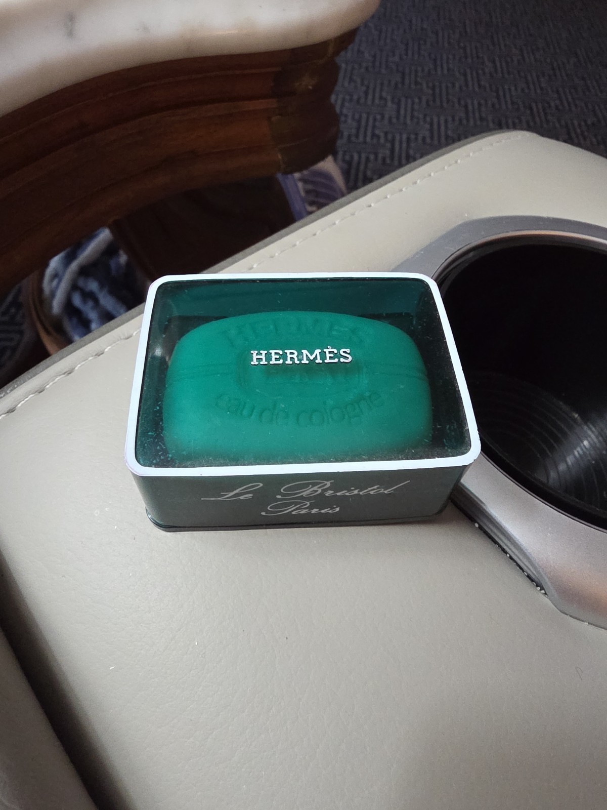 HERMES Soap Eau D’Orange Verte Perfumed Bath Soap 5.2 Oz W / Green case