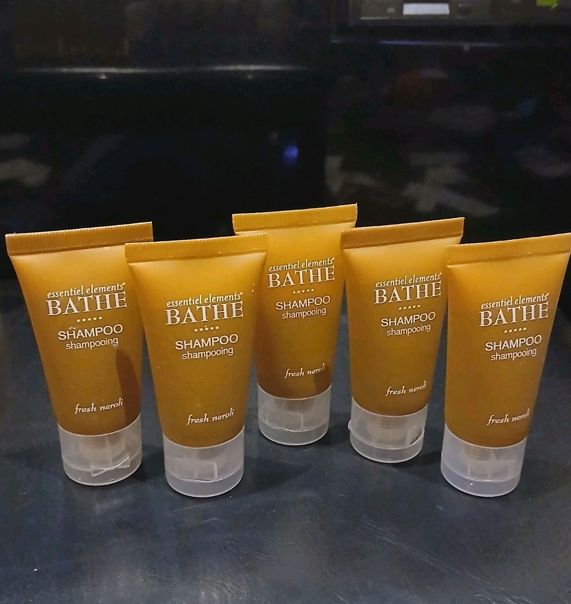 30 Item Essential Elements Bathe Aloe Fresh Neroli Shampoo Lotion Shower Gel