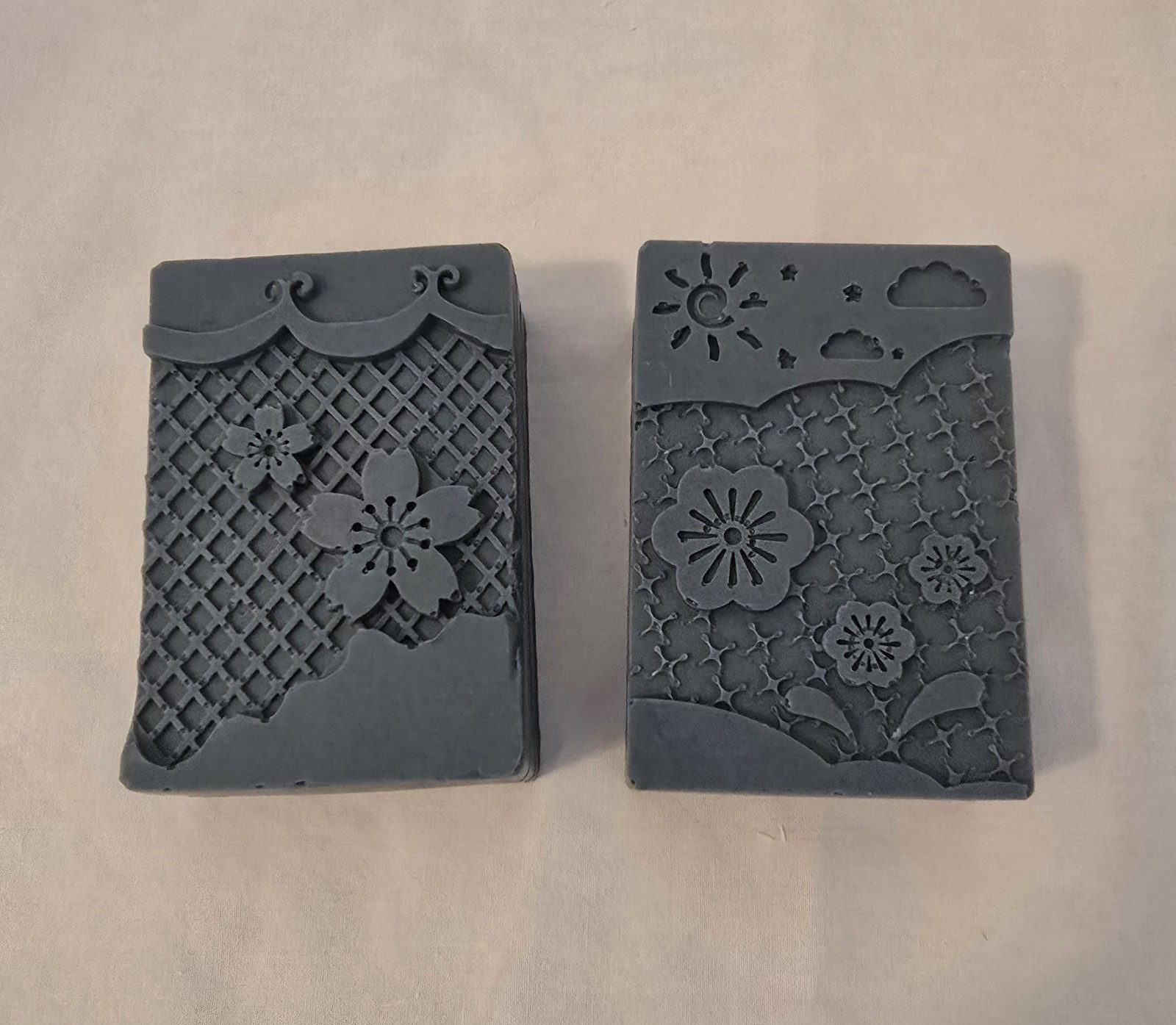 Jabones Artesanales De Charcoal & Manteca De Karité