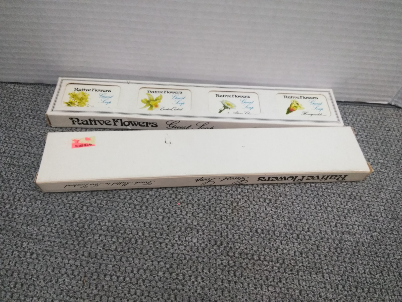 VTG. NATIVE FLOWERS Guest Soaps 40g EA (8) French Milled IN NEW ZEALAND (2PK)