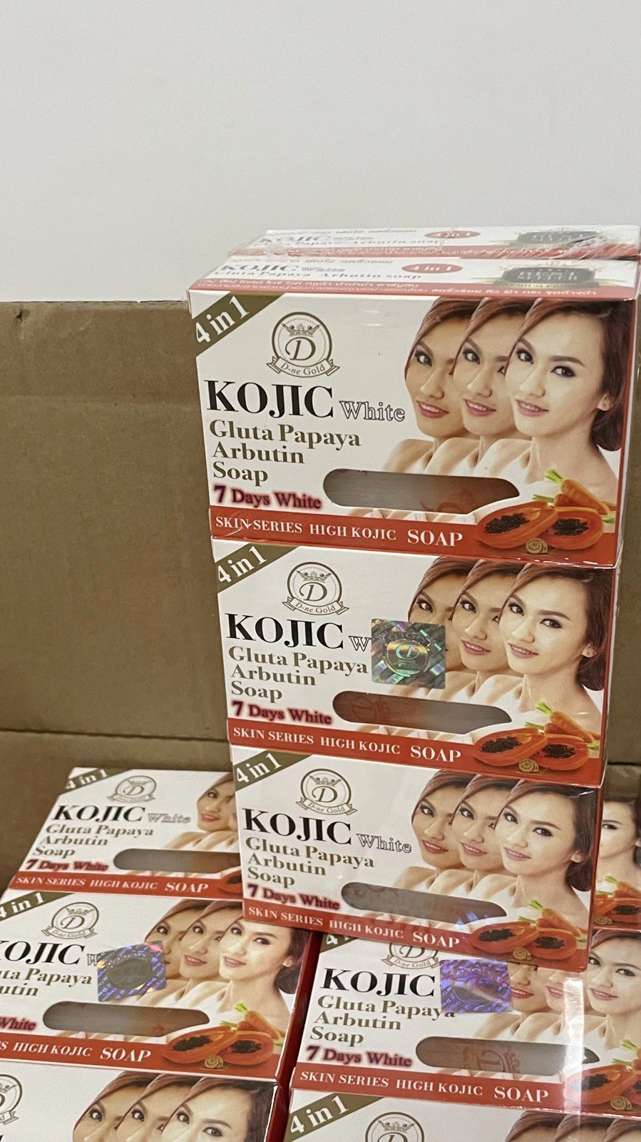D-ne Gold High Kojic 7 Days White Whitening Soap Bar Papaya Scent Gluta Arbutin