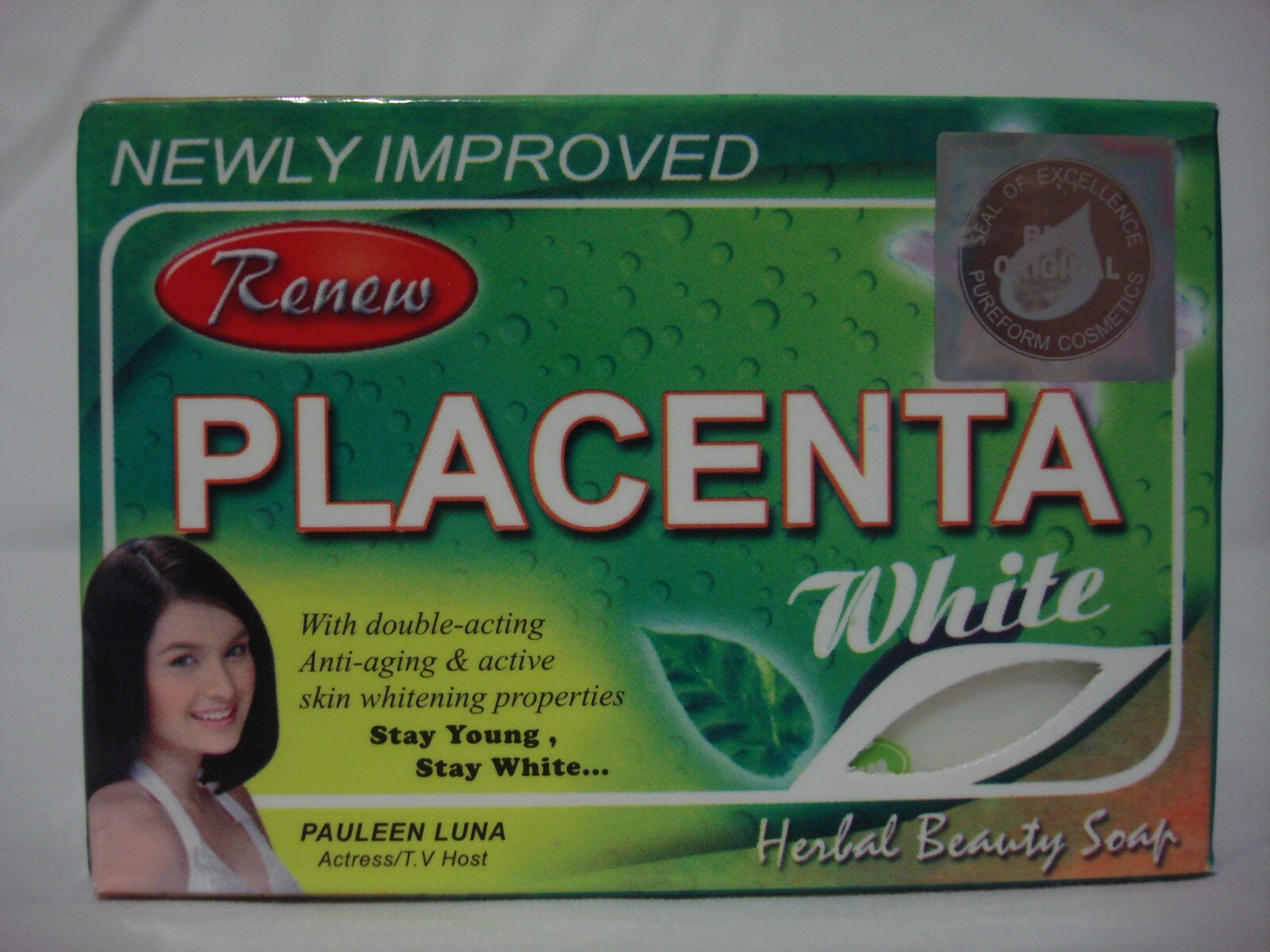 RENEW PLACENTA WHITE HERBAL BEAUTY SOAP 135 GRAMS