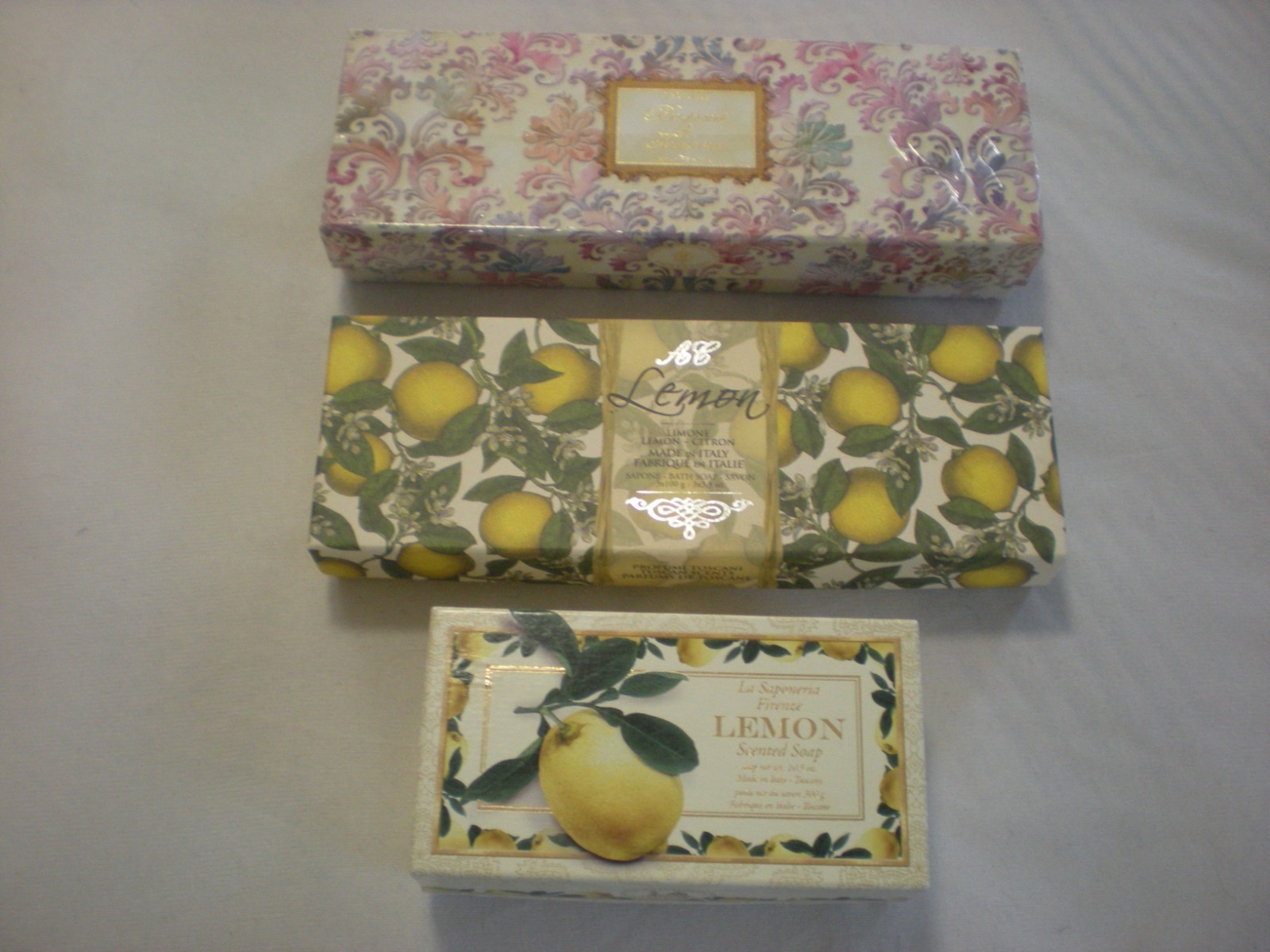 Three Made in Italy Luxury Hand Made Soaps – LEMON & L’ARTE DELLA QUALITA