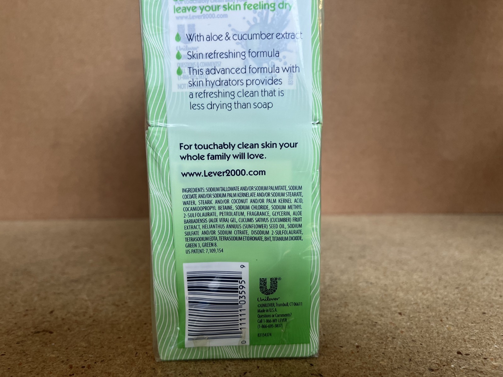 Lever 2000 Original Fresh Aloe Crisp Cucumber Aloe Glycerin Bar Soap 16 BARS C94